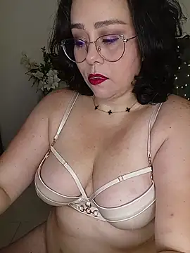 AnastaciaBlues online show from April 13, 4:38 am