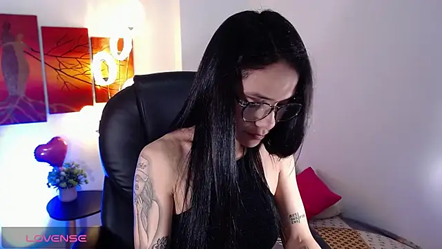Snapshot of Ashley_olivares chatting on October 1, 1:11 am Ashley olivares online show from October 1, 1:11 am