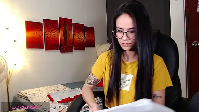 Ashley olivares online show from November 4, 1:53 am