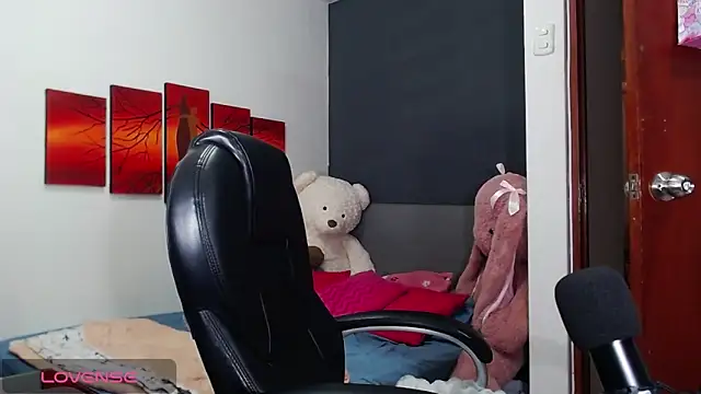 Ashley olivares online show from October 28, 8:08 pm