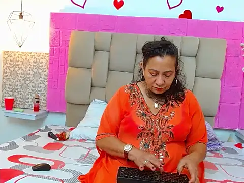 Lindacoopers online show from September 9, 12:14 pm