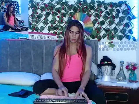 Coral Santana x online show from October 14, 3:01 pm