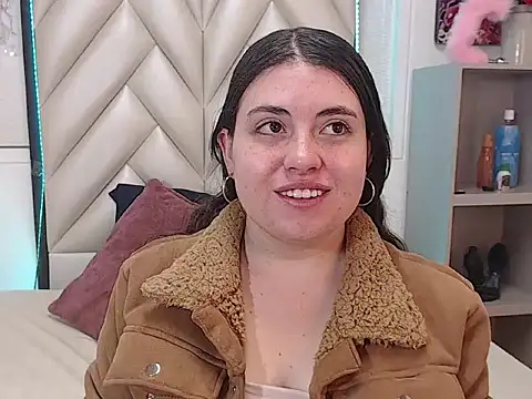 Vicluxxx online show from October 24, 12:37 pm