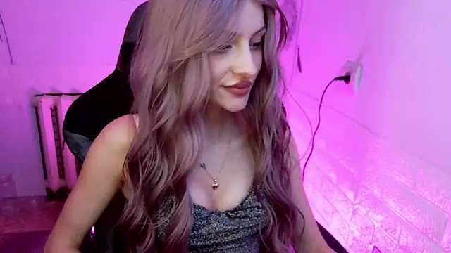 girlfriend night17 online show from February 24, 2:01 am