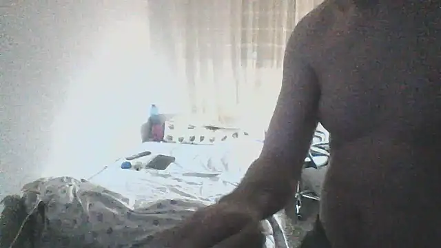 Snapshot of dani878879 chatting on October 31, 11:33 pm dani878879 online show from October 31, 11:33 pm