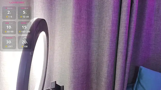 Snapshot of _valeria_saenz_ chatting on January 15, 4:27 am valeria saenz online show from January 15, 4:27 am