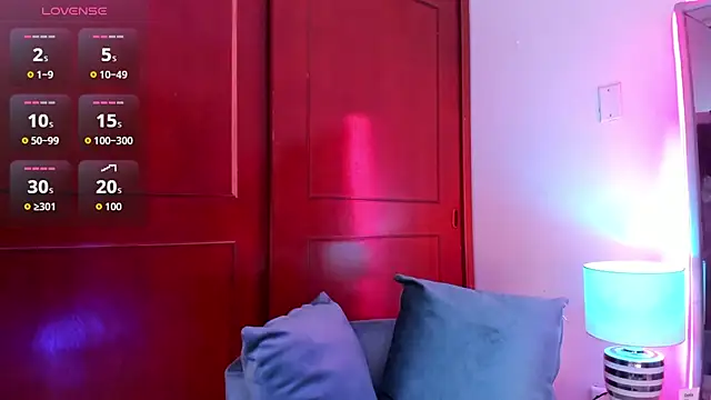 Snapshot of _valeria_saenz_ chatting on November 7, 3:00 am valeria saenz online show from November 7, 3:00 am