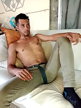 Snapshot of AlphaAlterX chatting on September 27, 7:42 pm AlphaAlterX online show from September 27, 7:42 pm