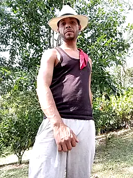 AlphaAlterX online show from April 6, 7:59 pm