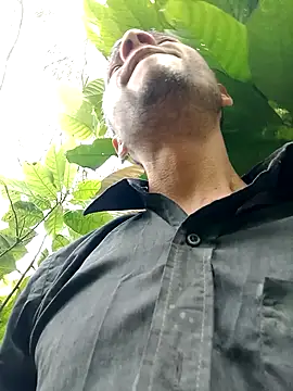 AlphaAlterX online show from March 3, 2:02 pm