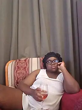 Gyminae online show from March 11, 5:51 pm