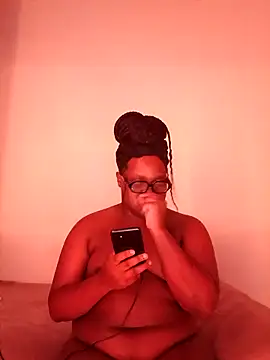 Gyminae online show from October 28, 6:07 pm