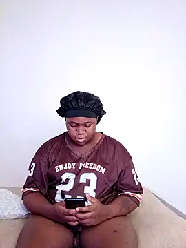 Gyminae online show from November 15, 2:43 pm