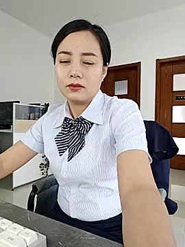 bingxin- online show from October 13, 6:15 am
