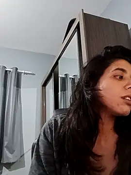 Maricamposs online show from November 12, 12:37 am