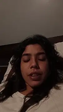Snapshot of Maricamposs chatting on April 17, 10:34 pm Maricamposs online show from April 17, 10:34 pm