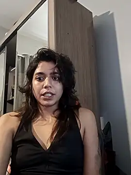 Maricamposs online show from November 3, 7:28 pm