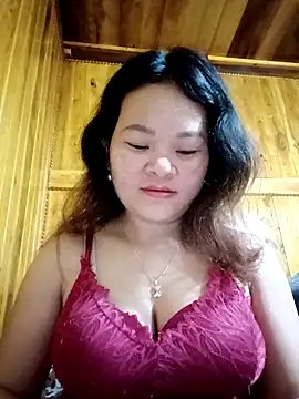 ctm-cute online show from April 7, 10:00 pm