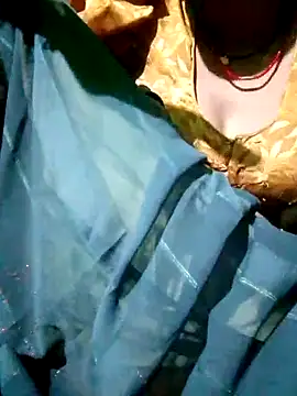 Snapshot of manish_hot473 chatting on September 10, 8:19 pm manish hot473 online show from September 10, 8:19 pm