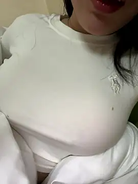 ZinzinLy online show from January 7, 5:40 pm