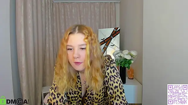 Brenda Puff online show from October 31, 12:51 am