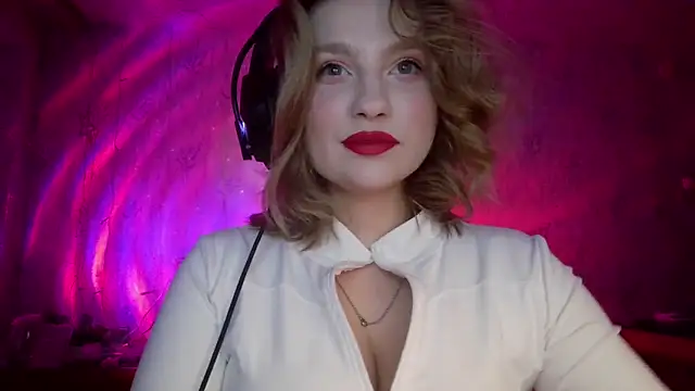 pr In cess  online show from March 11, 6:57 pm