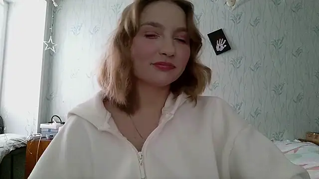 pr In cess  online show from February 11, 1:11 pm