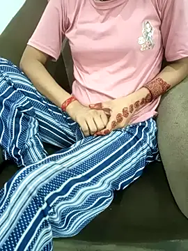 Snapshot of Student_girl2 chatting on September 27, 3:29 pm Student girl2 online show from September 27, 3:29 pm