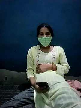 Snapshot of Student_girl2 chatting on October 18, 2:02 am Student girl2 online show from October 18, 2:02 am