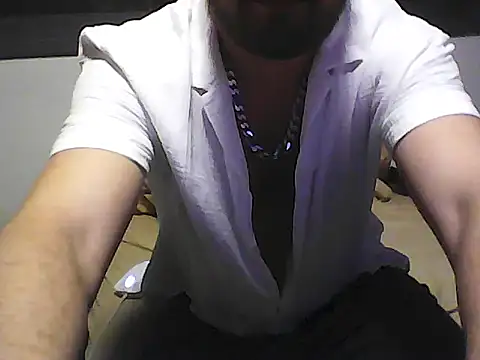 blondi4 online show from December 16, 8:13 pm