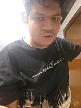 Snapshot of jedoo1213 chatting on September 27, 7:09 pm jedoo1213 online show from September 27, 7:09 pm