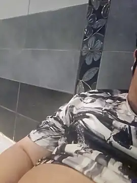 Snapshot of jedoo1213 chatting on October 30, 5:32 pm jedoo1213 online show from October 30, 5:32 pm