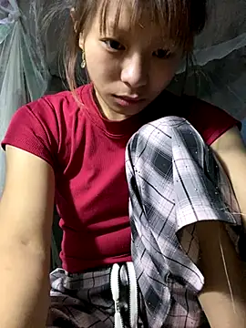 Snapshot of Mai_bb chatting on October 25, 3:56 pm Mai bb online show from October 25, 3:56 pm