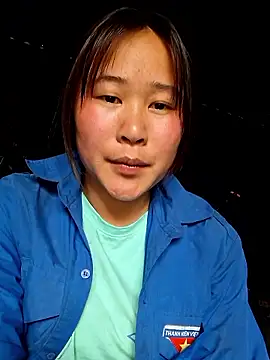 ALIENHR38 online show from March 28, 4:02 am