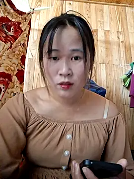 Snapshot of ALIENHR38 chatting on October 21, 1:16 am ALIENHR38 online show from October 21, 1:16 am