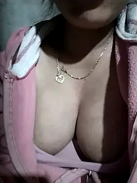 soope-00 online show from November 3, 8:12 pm