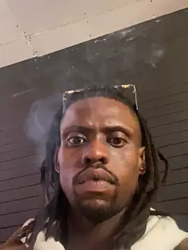 Wuu2now online show from February 15, 2:27 pm