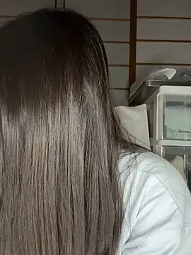 Snapshot of xx_Ojou_xx chatting on December 15, 8:14 pm xx Ojou xx online show from December 15, 8:14 pm