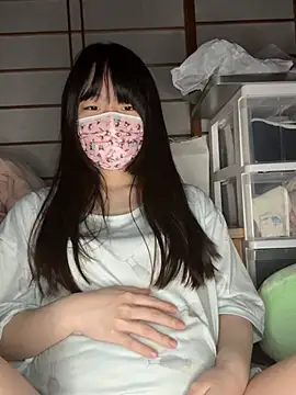 Snapshot of xx_Ojou_xx chatting on February 14, 2:28 pm xx Ojou xx online show from February 14, 2:28 pm