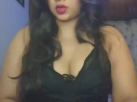 Snapshot of priyaverma00 chatting on October 31, 7:32 pm priyaverma00 online show from October 31, 7:32 pm