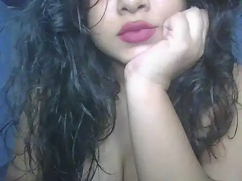 Snapshot of priyaverma00 chatting on September 29, 5:51 pm priyaverma00 online show from September 29, 5:51 pm