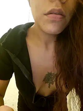 mamasitapetite online show from October 26, 12:55 am