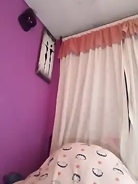 mamasitapetite online show from April 26, 10:23 am