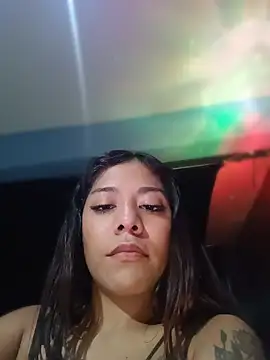 mamasitapetite online show from April 2, 10:05 pm