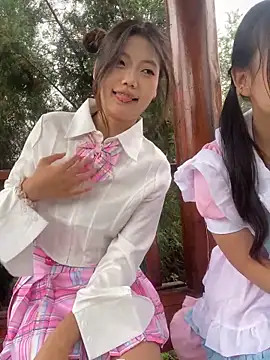 xixi 28 online show from October 3, 2:59 am