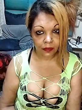 hemilynthomas2467 online show from November 19, 7:25 pm