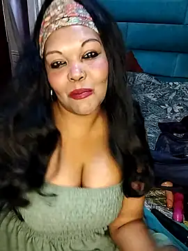 Snapshot of hemilynthomas2467 chatting on July 26, 12:45 pm hemilynthomas2467 online show from July 26, 12:45 pm
