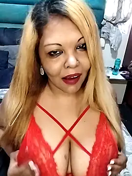 hemilynthomas2467 online show from November 3, 11:47 am