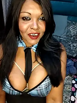 Snapshot of hemilynthomas2467 chatting on July 3, 8:26 pm hemilynthomas2467 online show from July 3, 8:26 pm