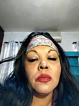 Snapshot of hemilynthomas2467 chatting on July 20, 10:33 am hemilynthomas2467 online show from July 20, 10:33 am